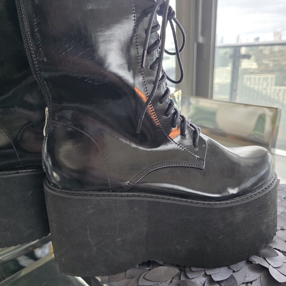 Black Platform Boots - Picture 3 of 8